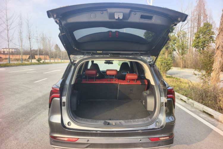 Used CHANGAN CS75 PLUS 2022 1.5T Automatic Luxury Model Exterior 5