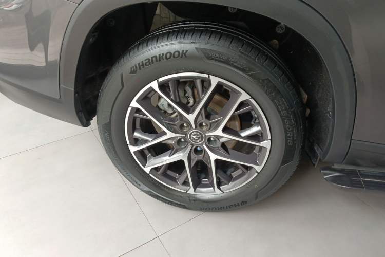 Used CHANGAN CS75 PLUS 2022 2nd Generation 1.5T Automatic Prestige Version Exterior 5