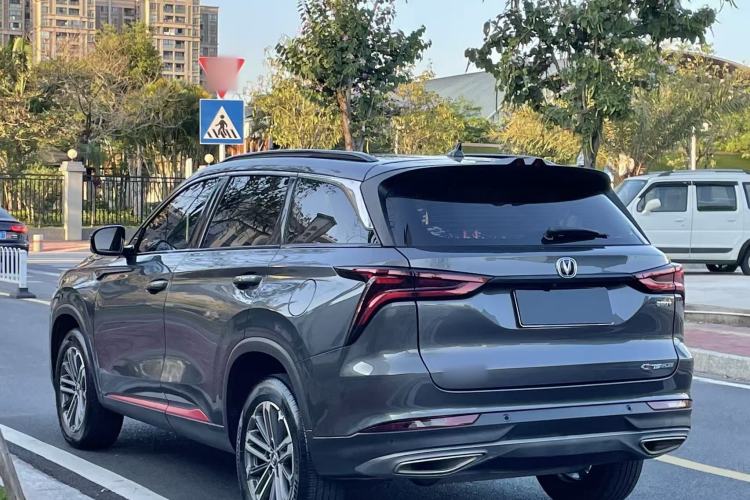 Used CHANGAN CS75 PLUS 2022 1.5T Automatic Luxury Model Exterior 8