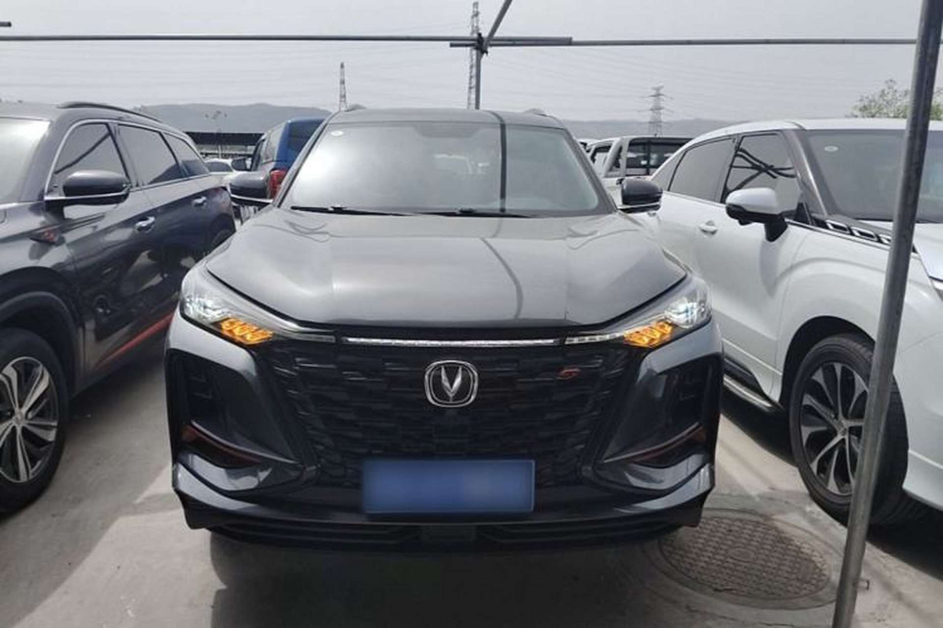 Used CHANGAN CS75 PLUS 2022 1.5T Automatic Luxury Model Front