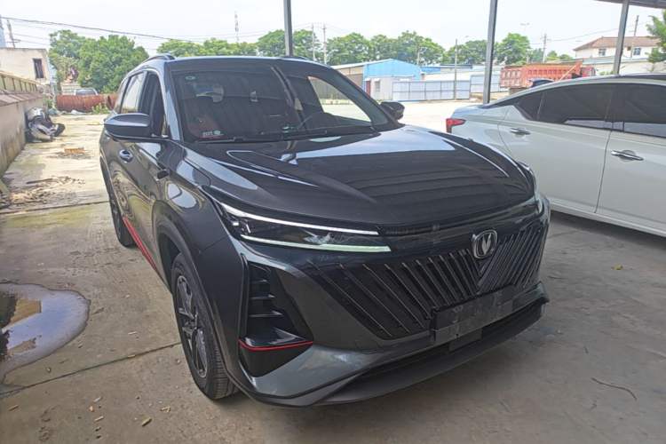 Used CHANGAN CS75 PLUS 2022 2nd Generation 1.5T Automatic Prestige Version Front Right 45 Deg