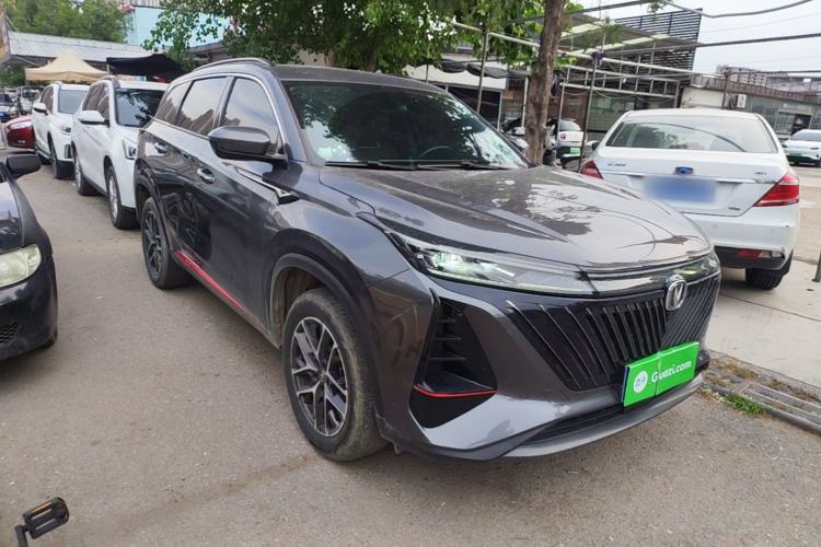 Used CHANGAN CS75 PLUS 2022 2nd Generation 1.5T Automatic Prestige Version Front Right 45 Deg