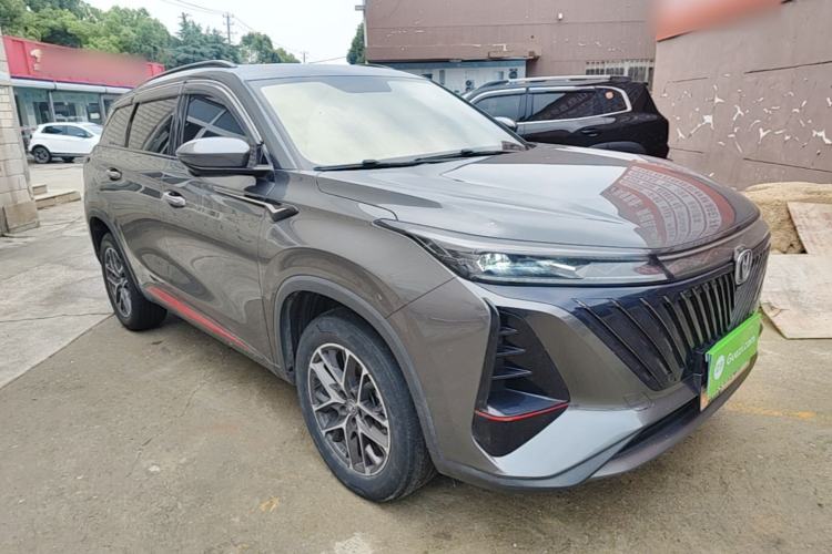 Used CHANGAN CS75 PLUS 2022 2nd Generation 1.5T Automatic Prestige Version Front Right 45 Deg
