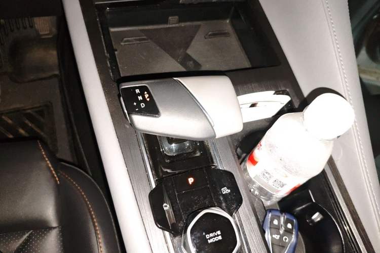 Used CHANGAN CS75 PLUS 2022 2nd Generation 1.5T Automatic Prestige Version Gear Lever