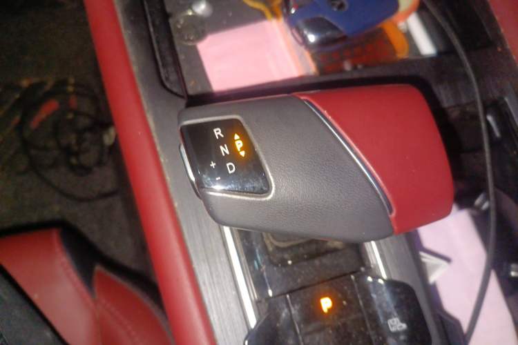 Used CHANGAN CS75 PLUS 2022 2nd Generation 1.5T Automatic Prestige Version Gear Lever