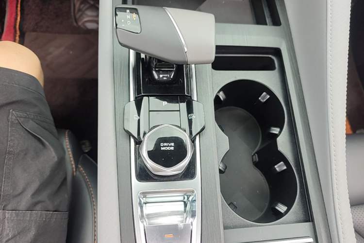 Used CHANGAN CS75 PLUS 2022 2nd Generation 1.5T Automatic Prestige Version Gear Lever