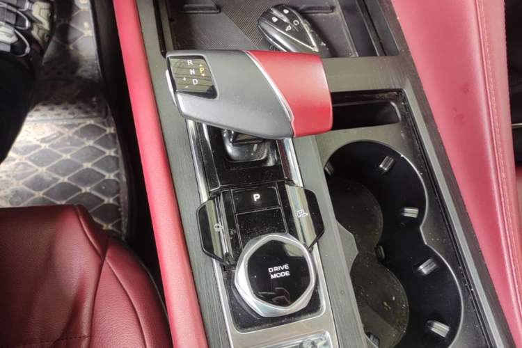 Used CHANGAN CS75 PLUS 2022 2nd Generation 2.0T Automatic Navigation Version Gear Lever