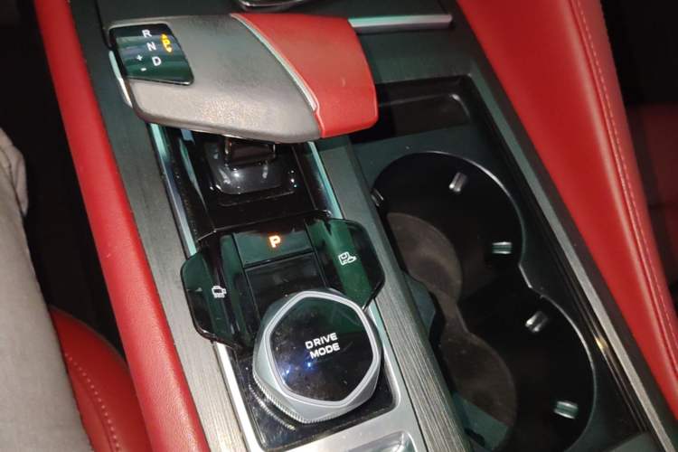 Used CHANGAN CS75 PLUS 2022 2nd Generation 1.5T Automatic Luxury Edition Gear Lever