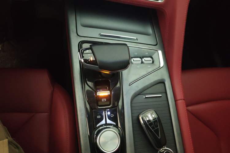 Used CHANGAN CS75 PLUS 2022 2.0T Automatic Pilot Version Gear Lever