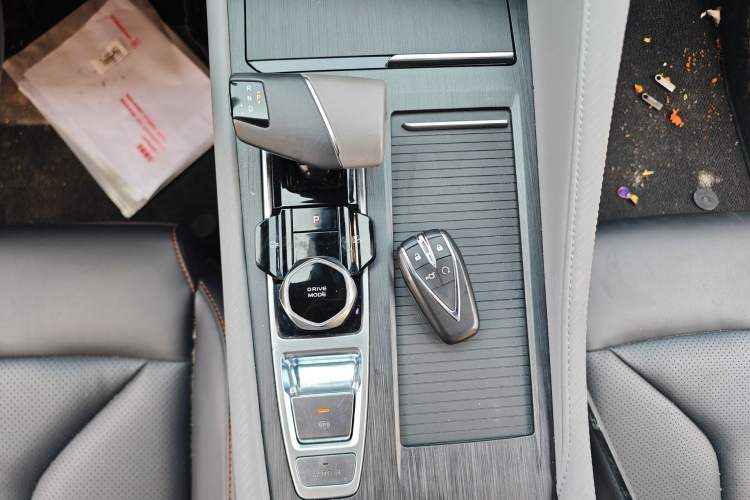 Used CHANGAN CS75 PLUS 2022 2nd Generation 1.5T Automatic Pilot Version Gear Lever