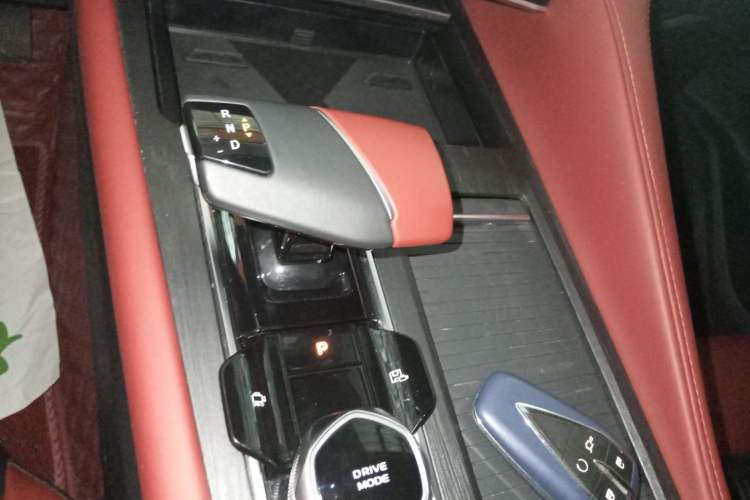 Used CHANGAN CS75 PLUS 2022 2nd Generation 1.5T Automatic Prestige Version Gear Lever
