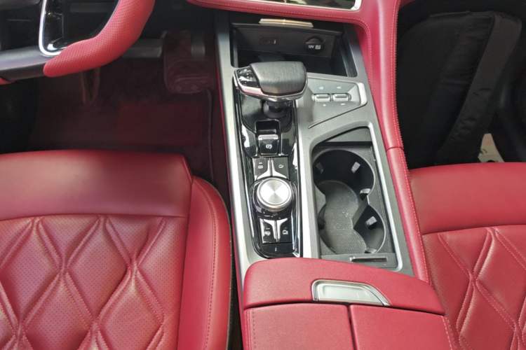 Used CHANGAN CS75 PLUS 2022 2.0T Automatic Flagship Edition Gear Lever