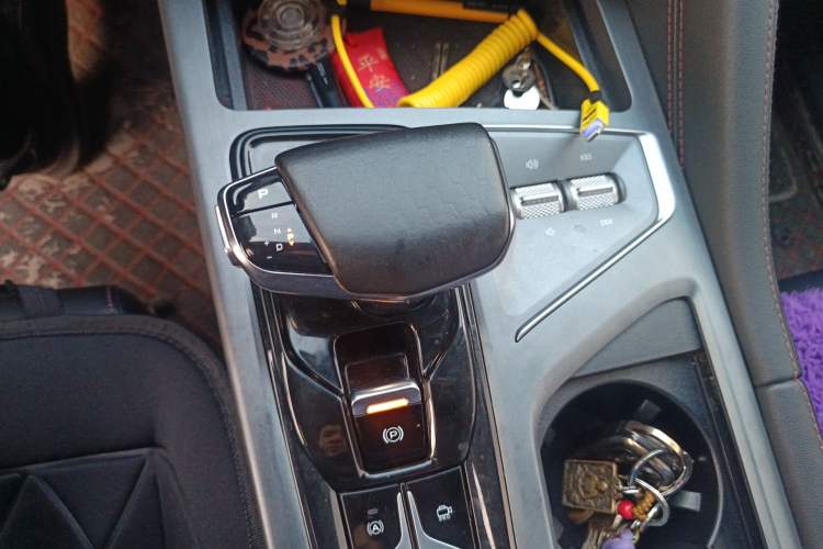 Used CHANGAN CS75 PLUS 2022 2.0T Automatic Pilot Version Gear Lever