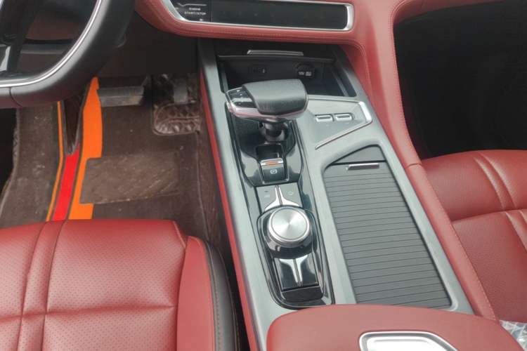 Used CHANGAN CS75 PLUS 2022 1.5T Automatic Luxury Model Gear Lever