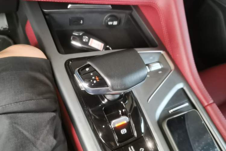 Used CHANGAN CS75 PLUS 2022 2.0T Automatic Pilot Version Gear Lever