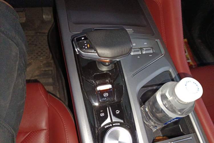 Used CHANGAN CS75 PLUS 2022 2.0T Automatic Pilot Version Gear Lever