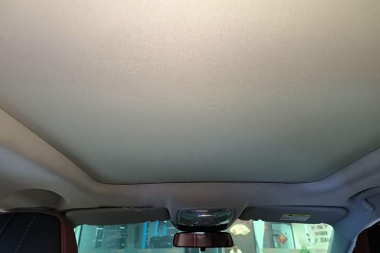 Used CHANGAN CS75 PLUS 2022 Classic Edition 1.5T Automatic Pioneer Model Headliner