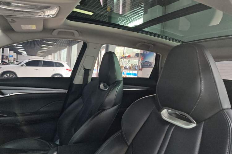 Used CHANGAN CS75 PLUS 2022 1.5T Automatic Luxury Model Headliner
