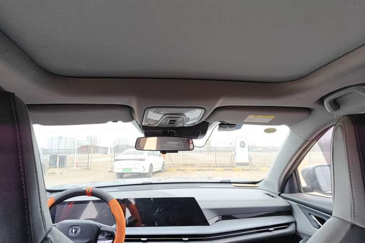Used CHANGAN CS75 PLUS 2022 2nd Generation 1.5T Automatic Prestige Version Headliner