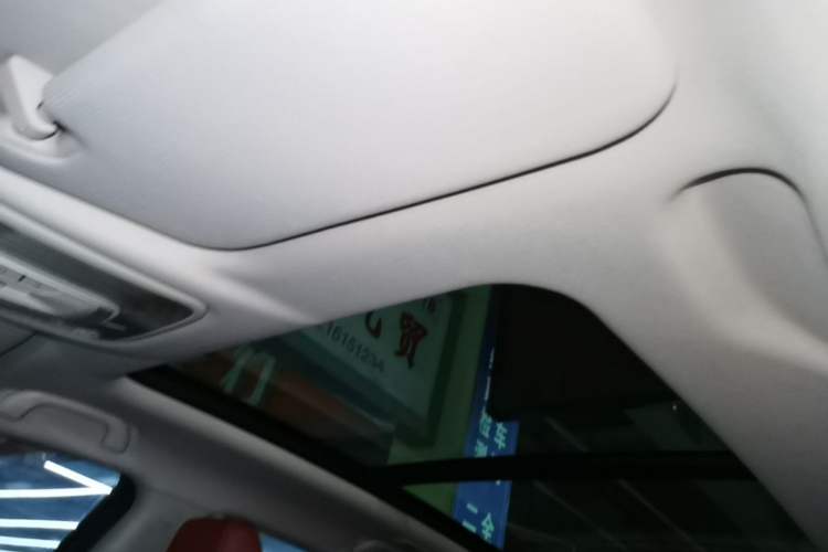 Used CHANGAN CS75 PLUS 2022 2.0T Automatic Pilot Version Headliner