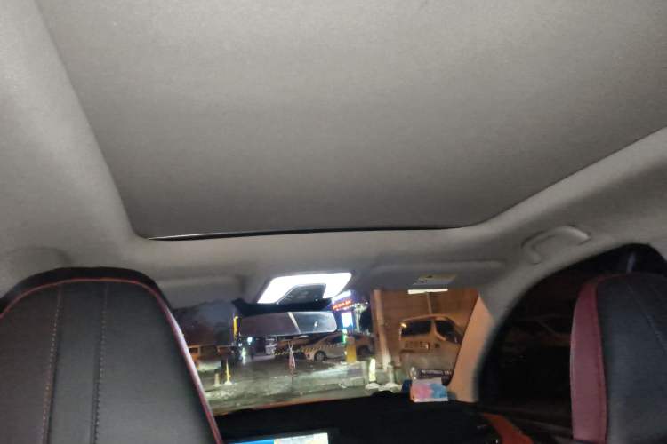Used CHANGAN CS75 PLUS 2022 1.5T Automatic Luxury Model Headliner