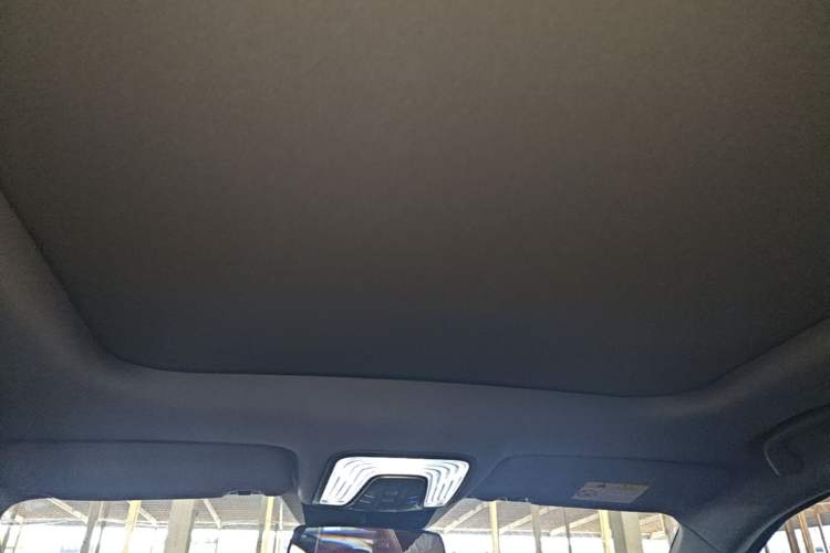 Used CHANGAN CS75 PLUS 2022 2nd Generation 1.5T Automatic Luxury Version Headliner