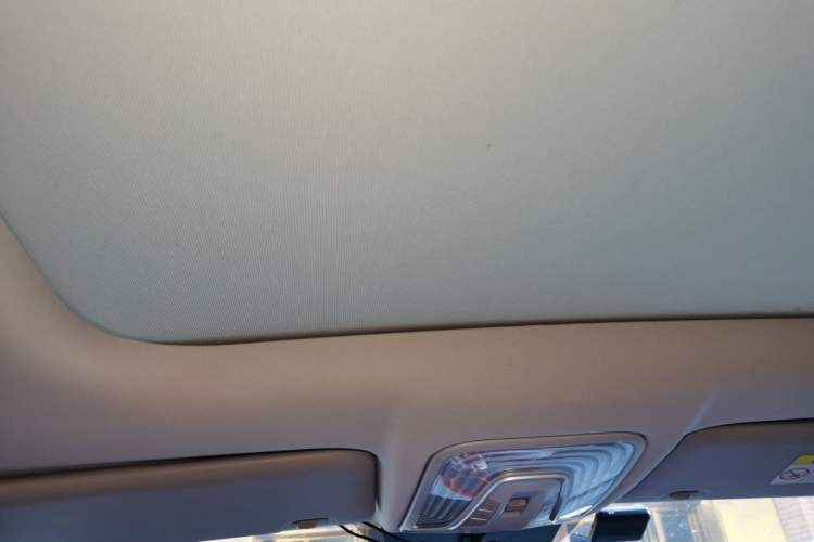 Used CHANGAN CS75 PLUS 2022 Classic Edition 1.5T Automatic Pioneer Model Headliner