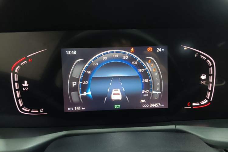 Used CHANGAN CS75 PLUS 2022 1.5T Automatic Luxury Model Instrument Cluster