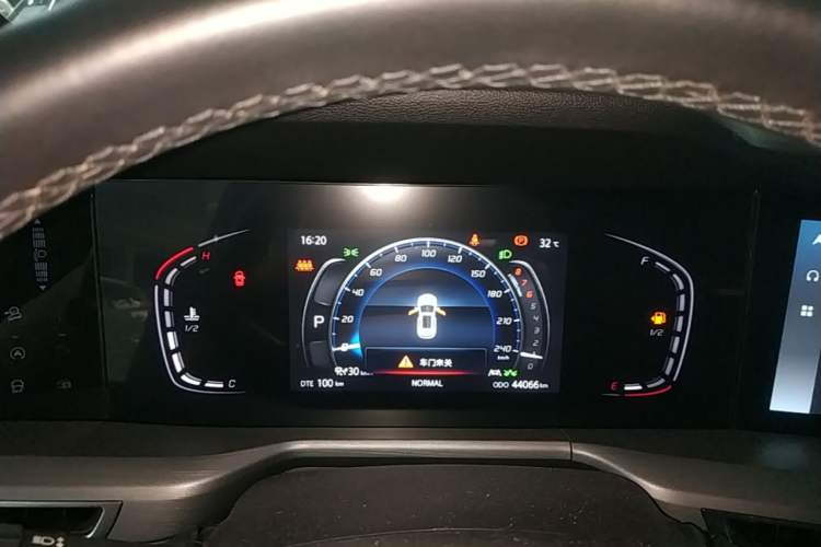 Used CHANGAN CS75 PLUS 2022 1.5T Automatic Prestige Model Instrument Cluster