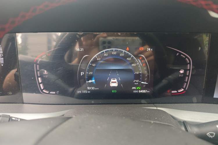 Used CHANGAN CS75 PLUS 2022 2.0T Automatic Flagship Edition Instrument Cluster