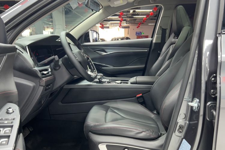 Used CHANGAN CS75 PLUS 2022 2.0T Automatic Pilot Version Interior 1