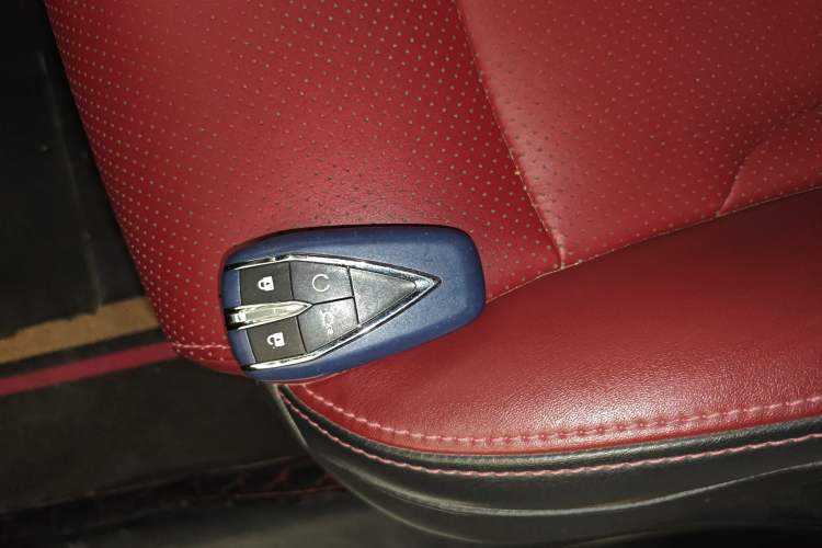 Used CHANGAN CS75 PLUS 2022 1.5T Automatic Luxury Model Interior 1