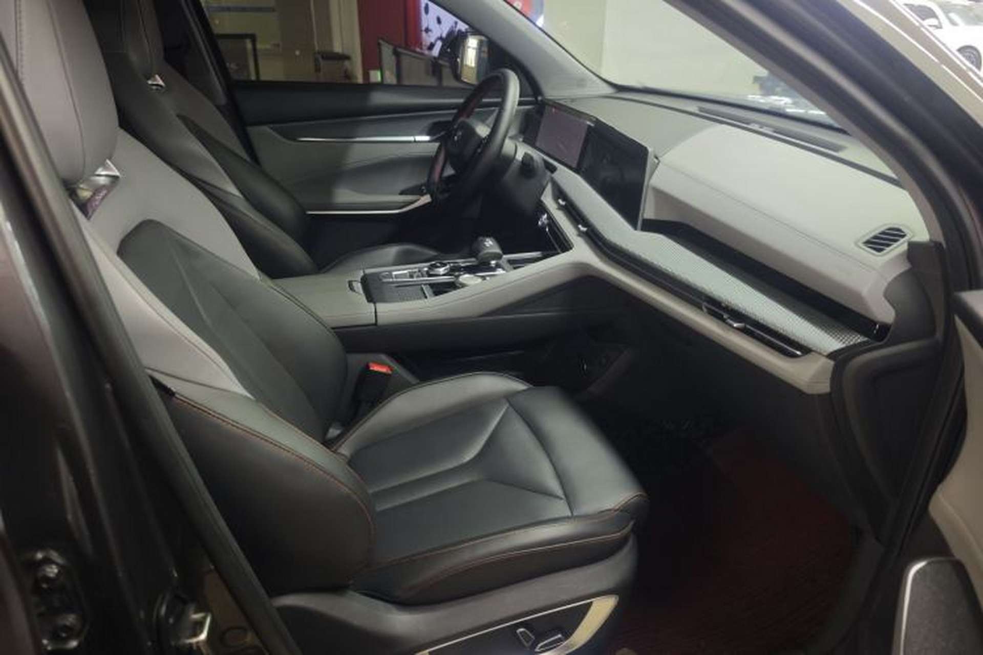 Used CHANGAN CS75 PLUS 2022 2nd Generation 1.5T Automatic Prestige Version Interior 10