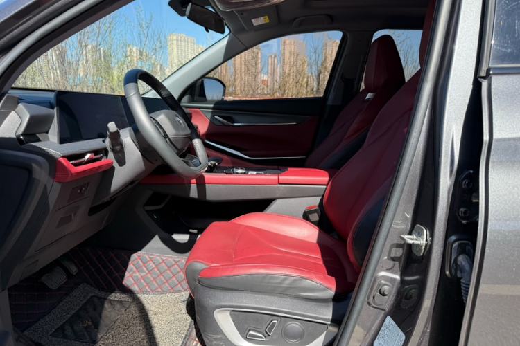 Used CHANGAN CS75 PLUS 2022 2nd Generation 1.5T Automatic Luxury Version Interior 2