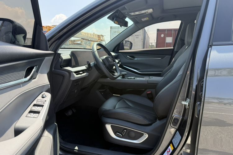 Used CHANGAN CS75 PLUS 2022 2nd Generation 1.5T Automatic Prestige Version Interior 2