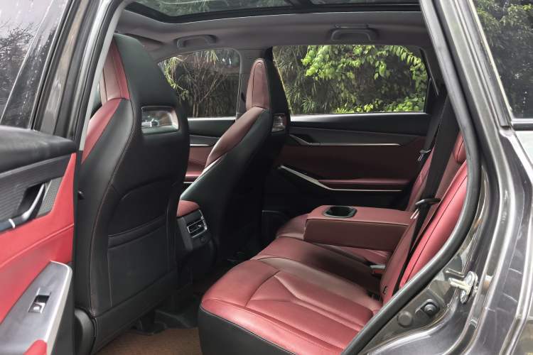 Used CHANGAN CS75 PLUS 2022 2nd Generation 1.5T Automatic Prestige Version Interior 3
