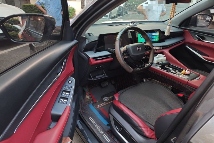 Used CHANGAN CS75 PLUS 2022 2nd Generation 1.5T Automatic Prestige Version Interior 3