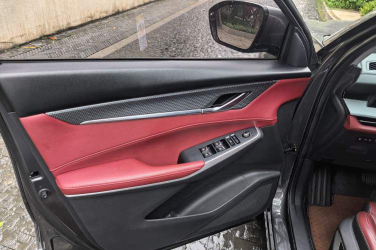 Used CHANGAN CS75 PLUS 2022 2nd Generation 1.5T Automatic Prestige Version Interior 6