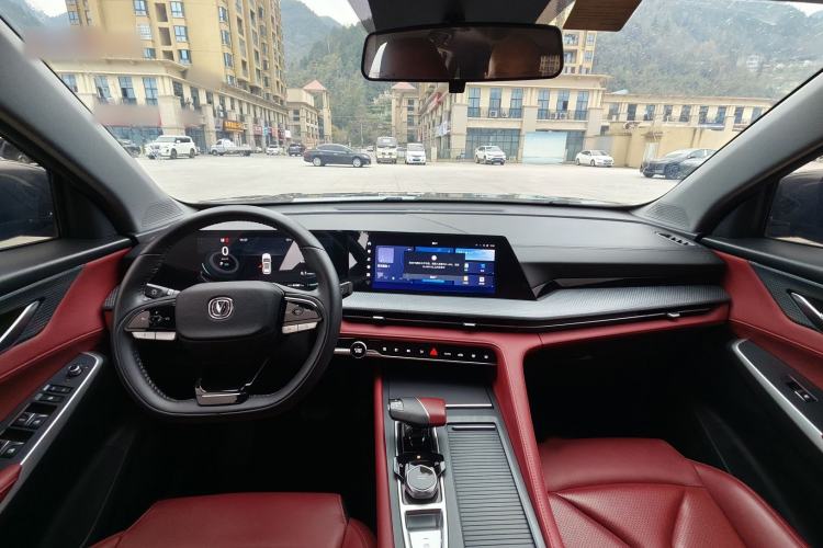 Used CHANGAN CS75 PLUS 2022 2nd Generation 1.5T Automatic Luxury Version Interior 6