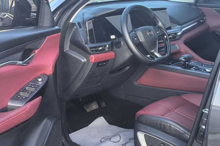 Used CHANGAN CS75 PLUS 2022 1.5T Automatic Prestige Model Interior 6