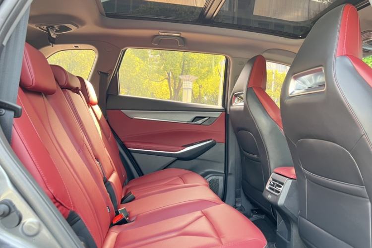 Used CHANGAN CS75 PLUS 2022 2nd Generation 1.5T Automatic Prestige Version Interior 9