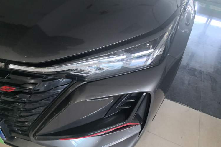 Used CHANGAN CS75 PLUS 2022 1.5T Automatic Luxury Model Left Front Headlight