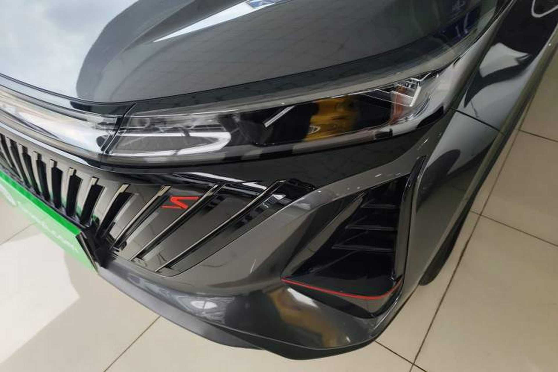 Used CHANGAN CS75 PLUS 2022 2nd Generation 1.5T Automatic Prestige Version Left Front Headlight