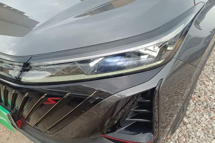 Used CHANGAN CS75 PLUS 2022 2nd Generation 2.0T Automatic Flagship Version Left Front Headlight
