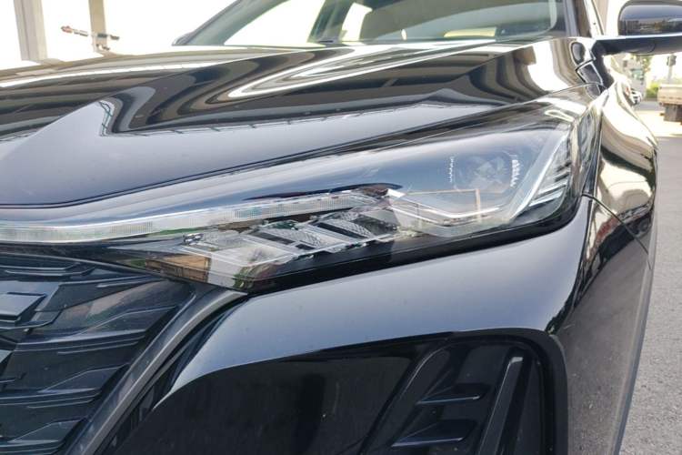 Used CHANGAN CS75 PLUS 2022 1.5T Automatic Luxury Model Left Front Headlight