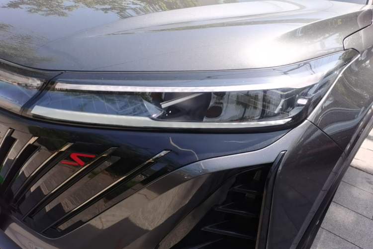 Used CHANGAN CS75 PLUS 2022 2nd Generation 1.5T Automatic Luxury Version Left Front Headlight