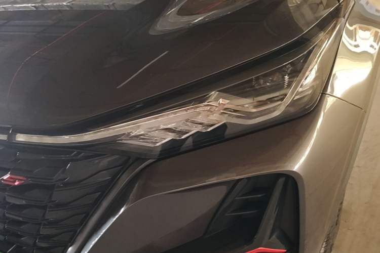 Used CHANGAN CS75 PLUS 2022 Classic Edition 1.5T Automatic Pioneer Model Left Front Headlight