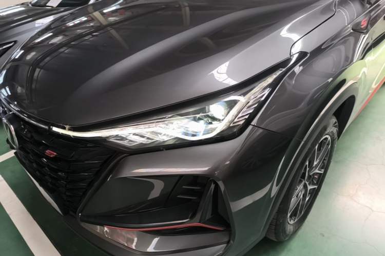 Used CHANGAN CS75 PLUS 2022 Classic Edition 1.5T Automatic Pioneer Model Left Front Headlight