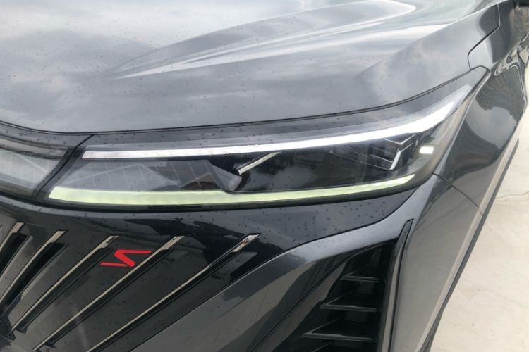Used CHANGAN CS75 PLUS 2022 2nd Generation 2.0T Automatic Flagship Version Left Front Headlight