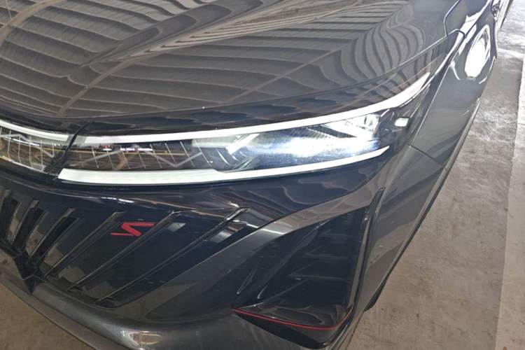 Used CHANGAN CS75 PLUS 2022 2nd Generation 1.5T Automatic Luxury Version Left Front Headlight